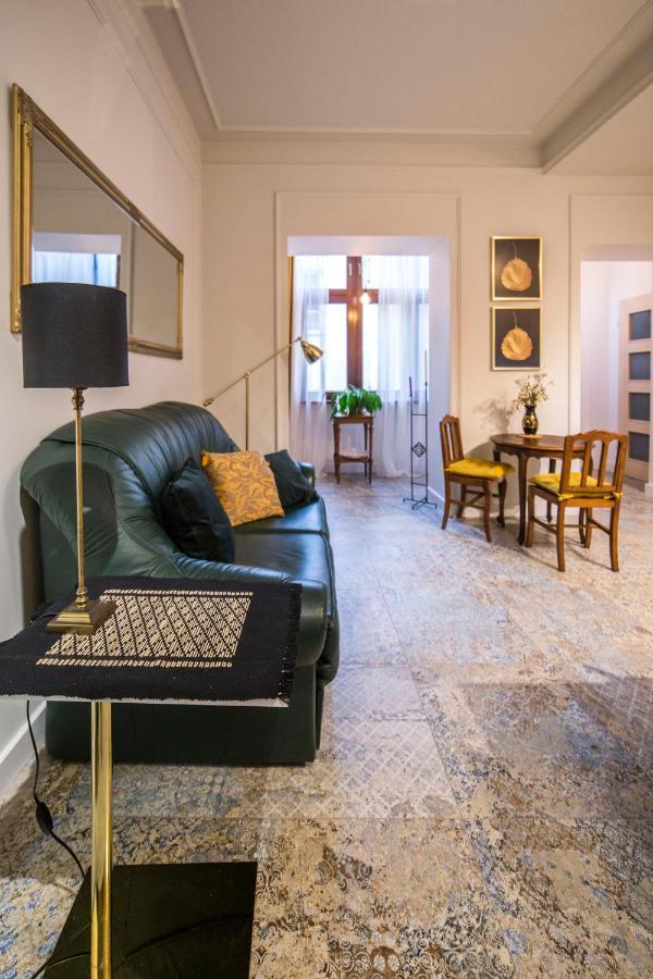 Wspanialy, Stylowy Apartament W Sercu Starego Miasta คราคูฟ ภายนอก รูปภาพ
