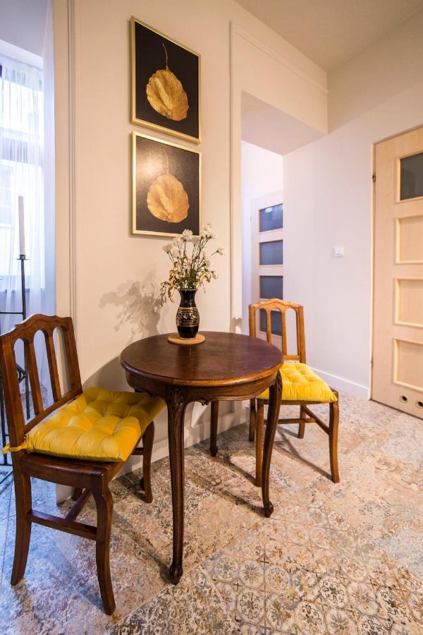 Wspanialy, Stylowy Apartament W Sercu Starego Miasta คราคูฟ ภายนอก รูปภาพ